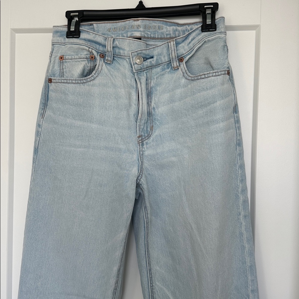 American Eagle Highest Rise Baggy Straight Jeans - Picture 2 of 6